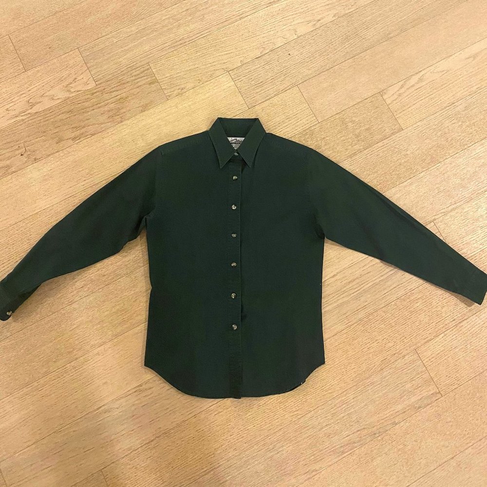 Green shirt